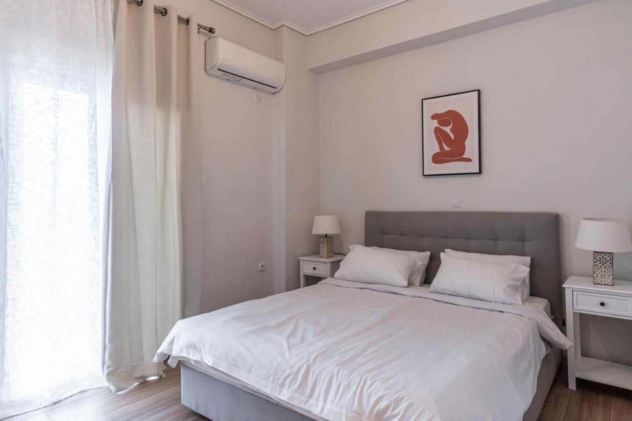 Spacious 2Bd Apt Next To Metro Atena Exterior foto